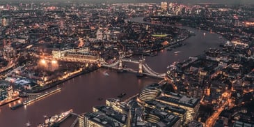 Vista aérea de Londres, considerada a cidade mais inteligente do mundo. Conceito de smart city.