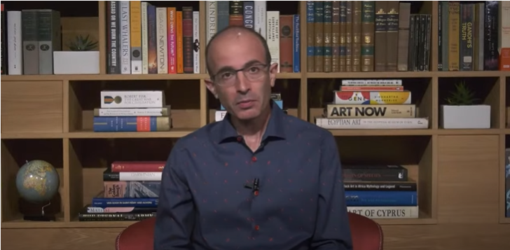 Yuval Harari em superclass da Pós PUCPR Digital Trends